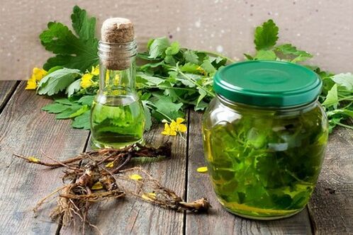 a decoction of celandine used to treat psoriasis